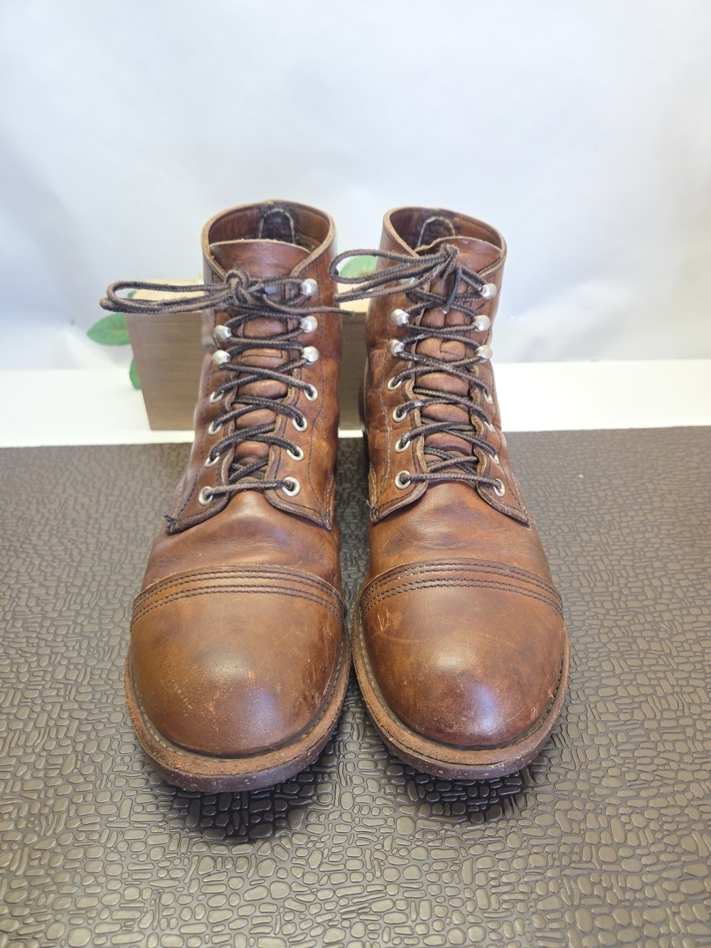 Red Wing 8111 Heritage Iron Ranger Men’s Brown Leather Boots - Picture 4 of 15
